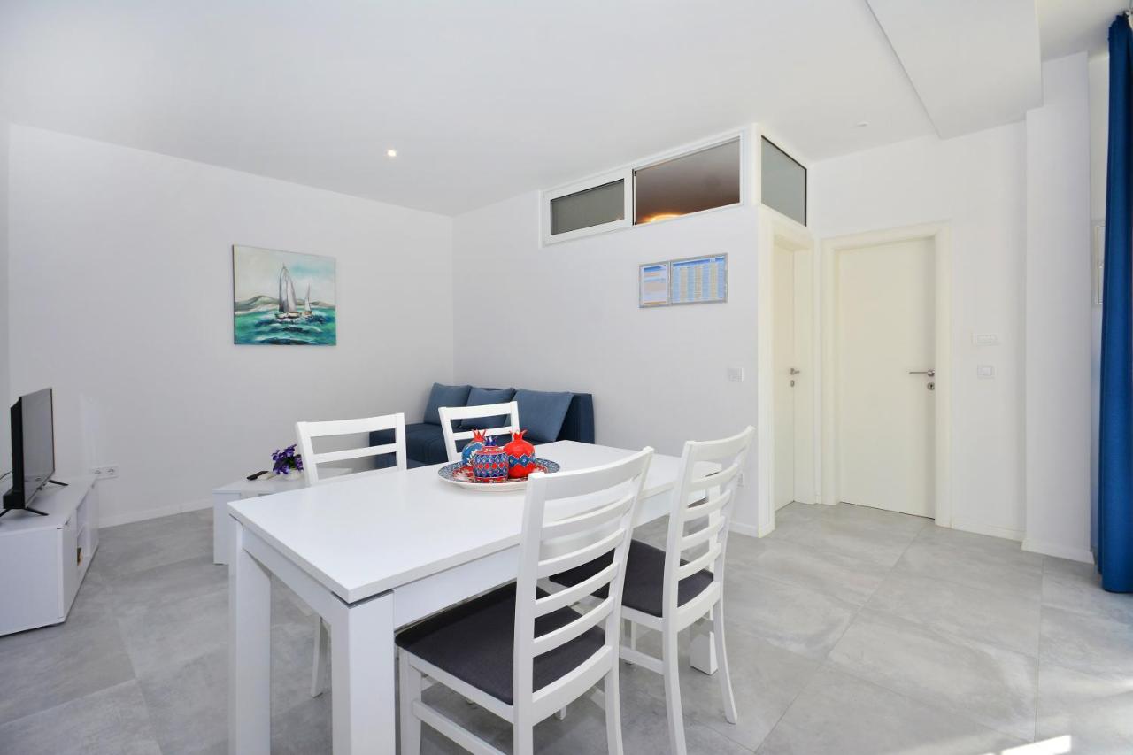 Seas The Day Apartments Podstrana Eksteriør bilde