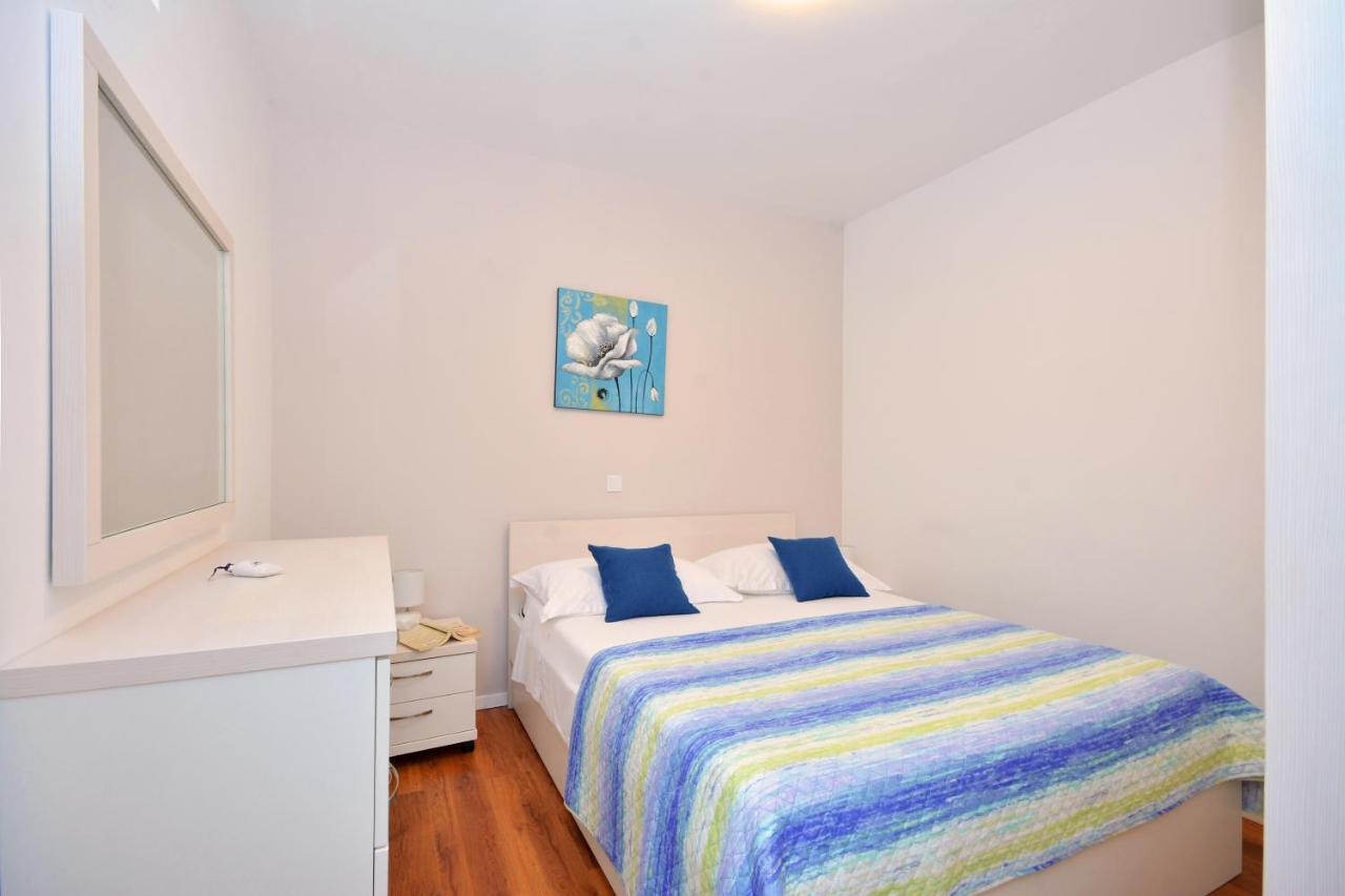 Seas The Day Apartments Podstrana Eksteriør bilde